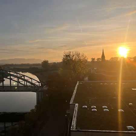 Vendégház Brueckentor 3*